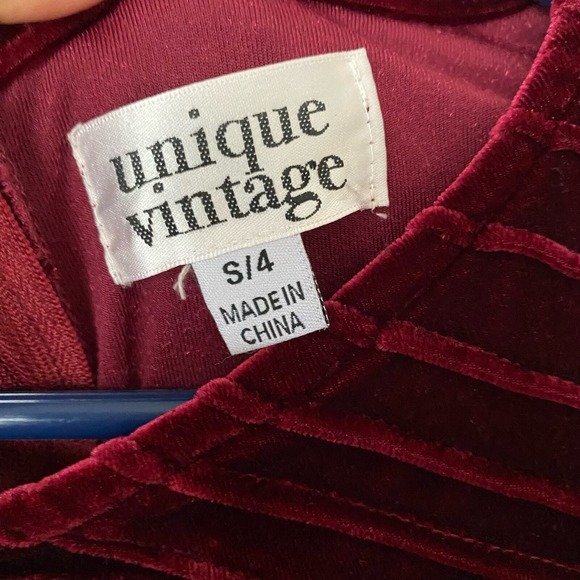 Unique Vintage Burgundy Velvet Flare Dress 3/4 Sleeve sz S Red Holiday Party - Picture 4 of 9